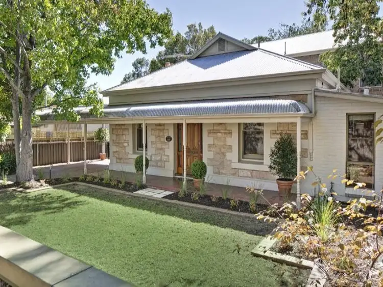 19 Knightsbridge Road, Leabrook SA 5068