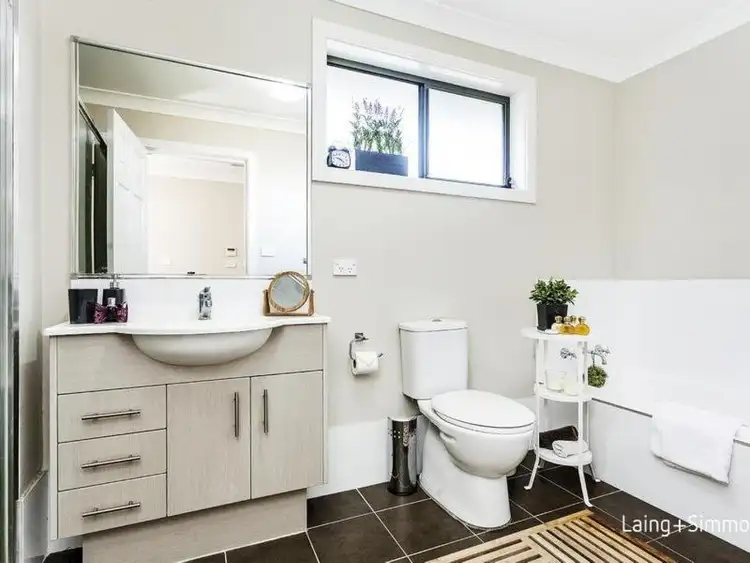Fifth view of Homely house listing, 40 Mackay Circuit, Ropes Crossing NSW 2760