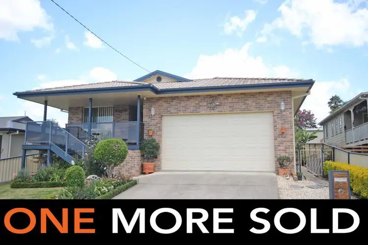 8 Queen Street, Greenhill NSW 2440