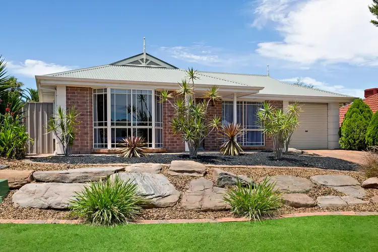 1 Navigator Crescent, Seaford Rise SA 5169