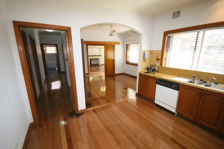 Sixth view of Homely house listing, 221 Broadway, Reservoir VIC 3073