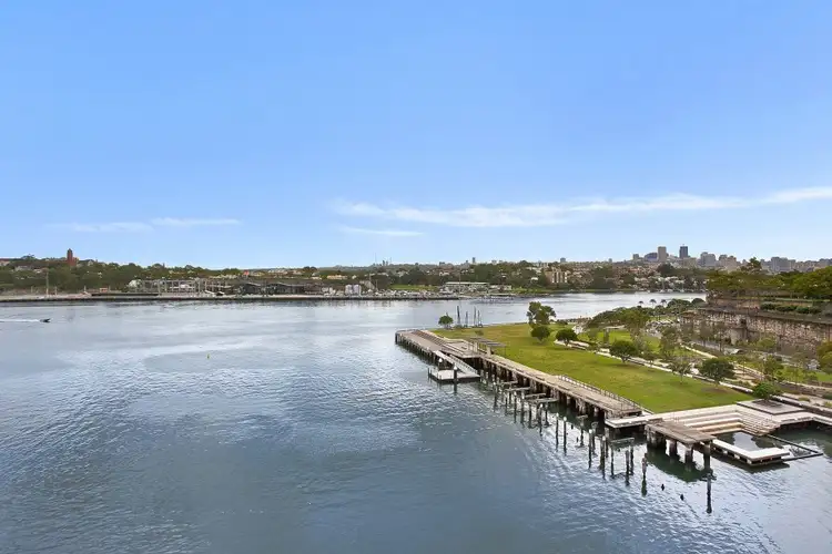 Main view of Homely apartment listing, Level 7/702/2 Mount Street Walk, Pyrmont NSW 2009