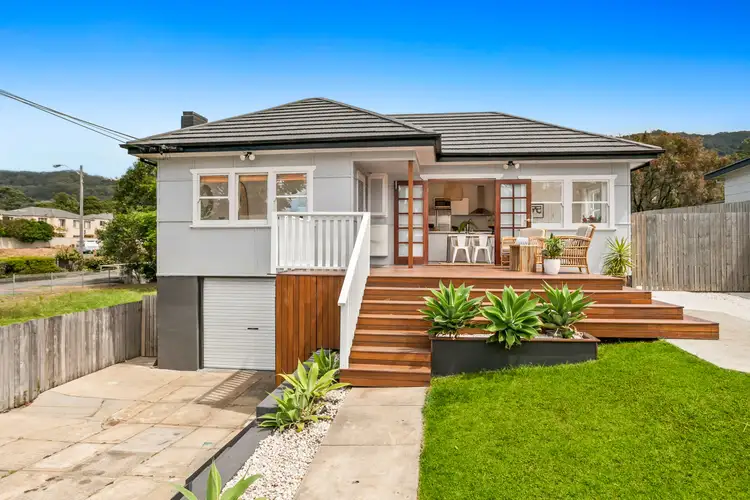 6 Ball Street, Woonona NSW 2517