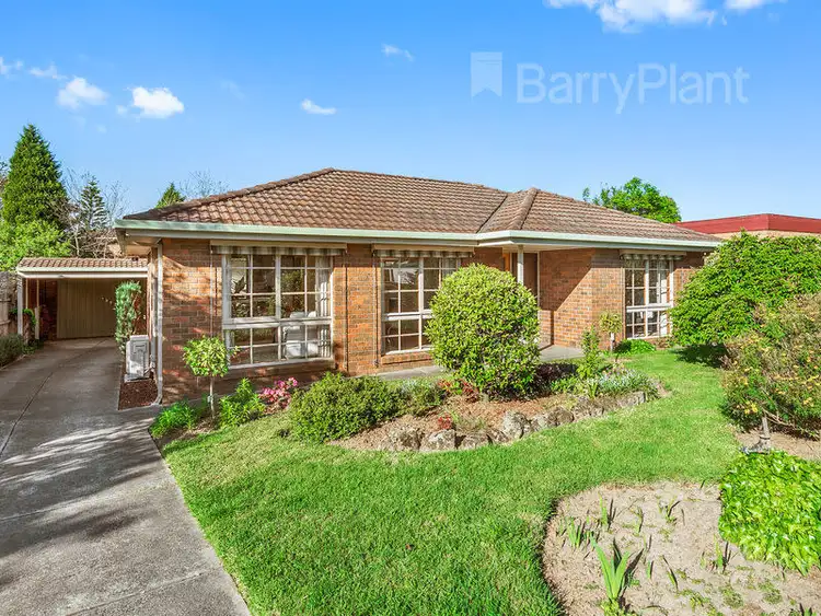 13 Mockridge Street, Wantirna South VIC 3152