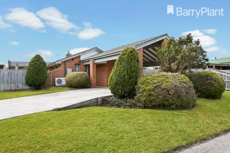 14 Baringa Park Drive, Narre Warren South VIC 3805