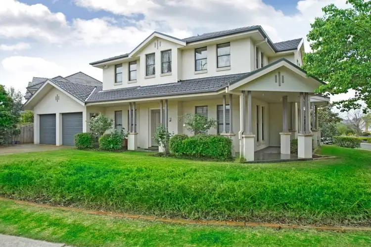 11 Bridgewater Boulevard, Camden Park NSW 2570