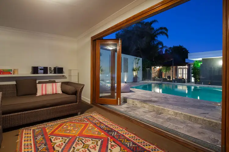 111 Paramatta Road, Doubleview WA 6018