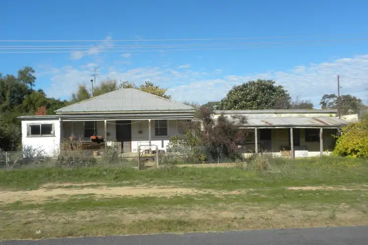 20 Telegraph Road, Young NSW 2594