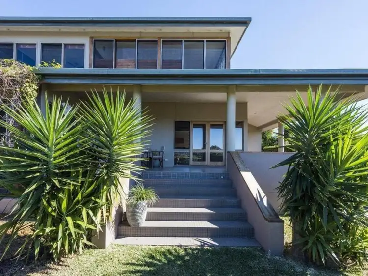 17 Links Avenue, Korora NSW 2450