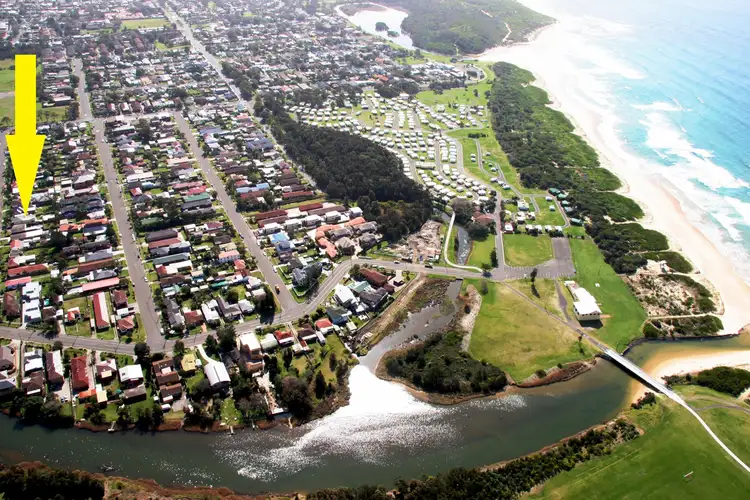 Second view of Homely house listing, 25 Spinks Road, East Corrimal NSW 2518