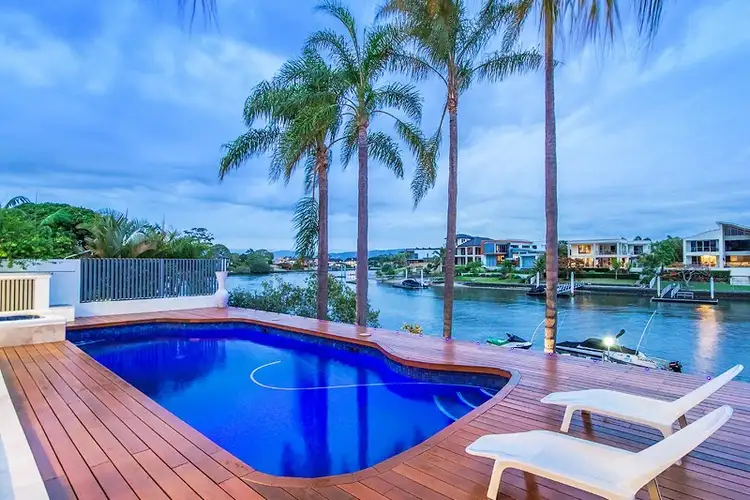 42 River Crescent, Broadbeach Waters QLD 4218