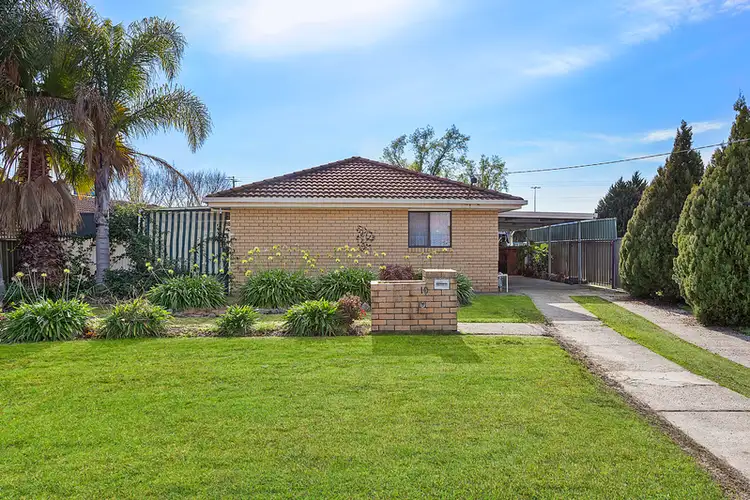 Main view of Homely house listing, 10 Roadshow Drive, Wodonga VIC 3690