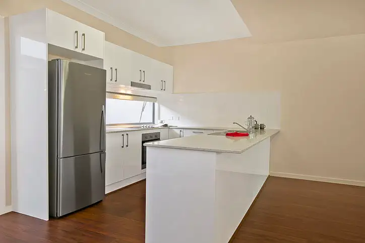 Third view of Homely townhouse listing, 6/5 Daniells (Cnr Zahel) Street, Carina QLD 4152