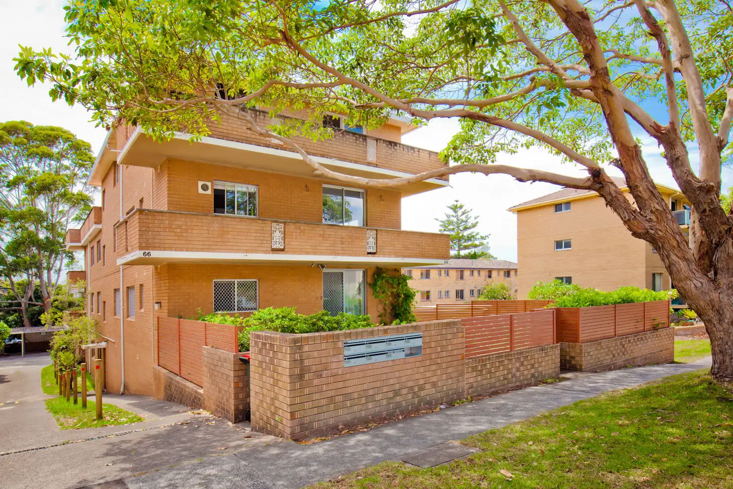 Main view of Homely apartment listing, 2/66 Oaks Avenue, Dee Why NSW 2099