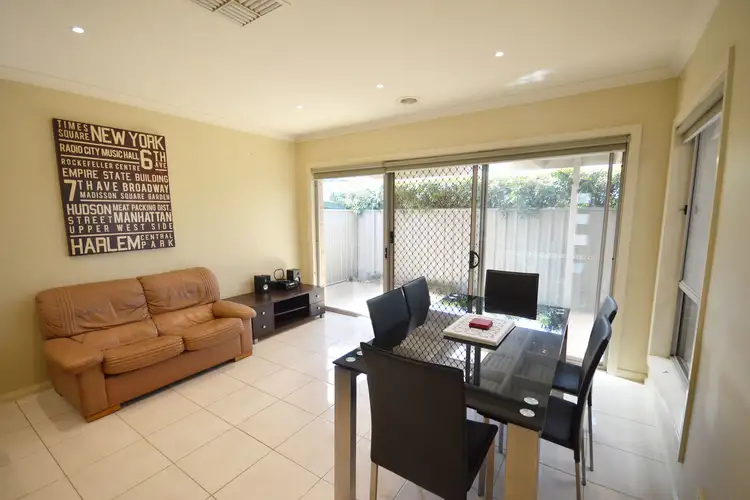 Sixth view of Homely townhouse listing, 4 Sunset Avenue, Echuca VIC 3564