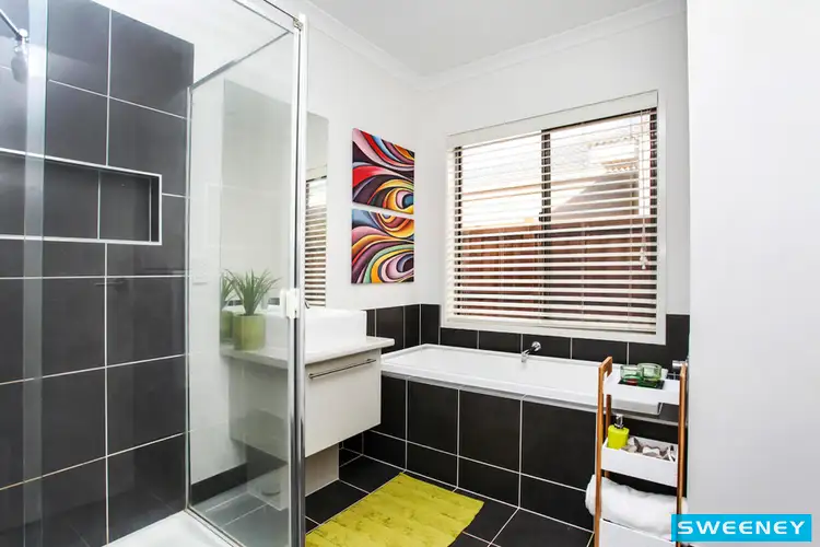 Seventh view of Homely house listing, 5 Springlands Crescent, Plumpton VIC 3335