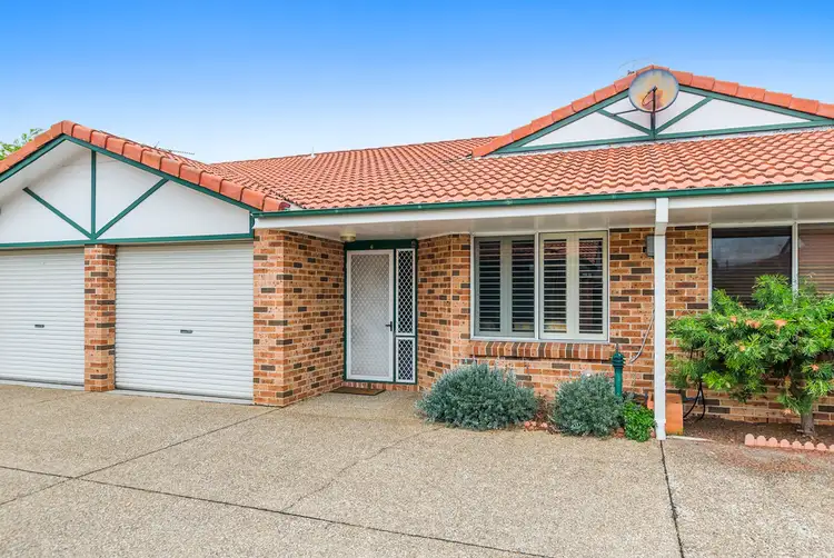 Main view of Homely villa listing, 6/74 Cawley Street, Bellambi NSW 2518