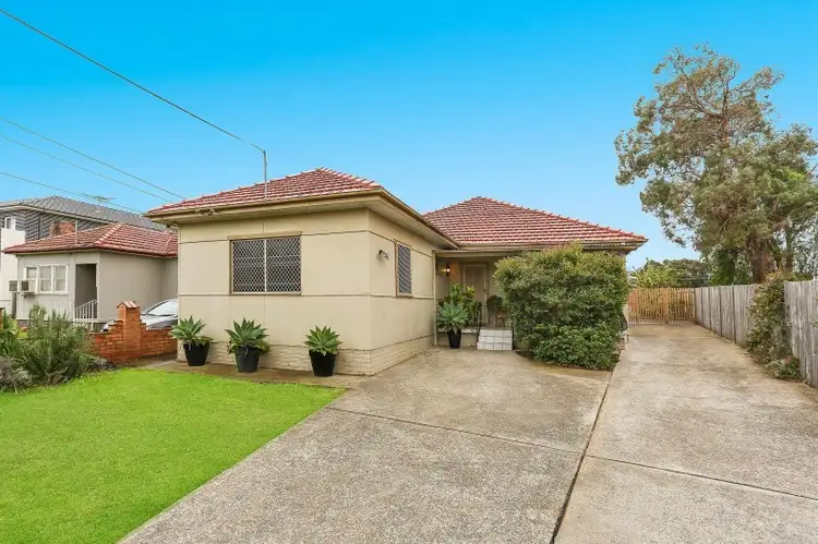 13 Excelsior Avenue, Belfield NSW 2191