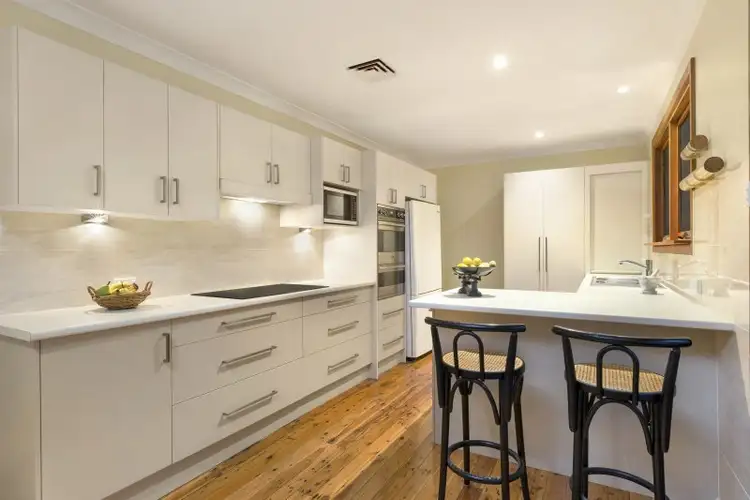 Fifth view of Homely house listing, 8 Catalpa Avenue, Avalon NSW 2107