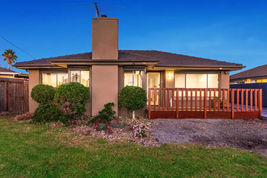 Main view of Homely unit listing, 1/8 McRae Avenue, St Albans VIC 3021