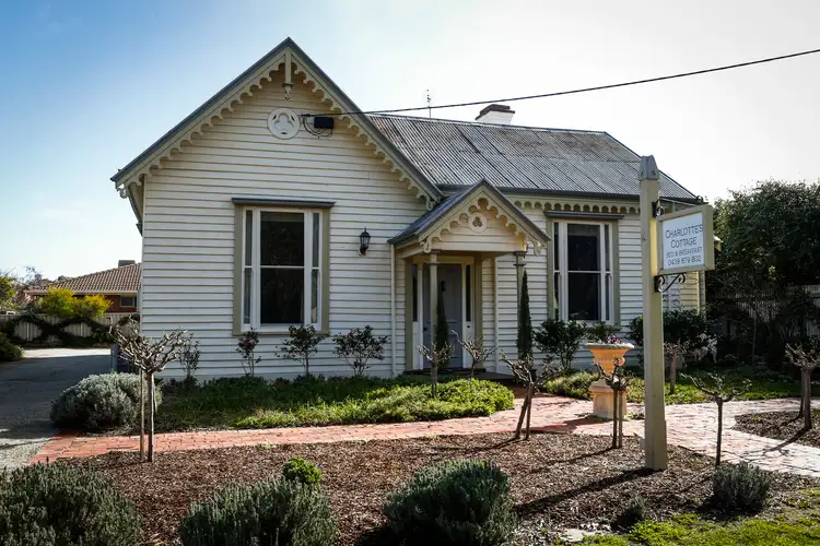 16 Connelly Street, Echuca VIC 3564