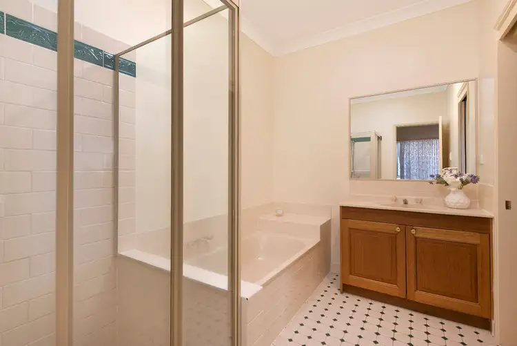 Fifth view of Homely unit listing, 1/37 Hill Crescent, Carina Heights QLD 4152