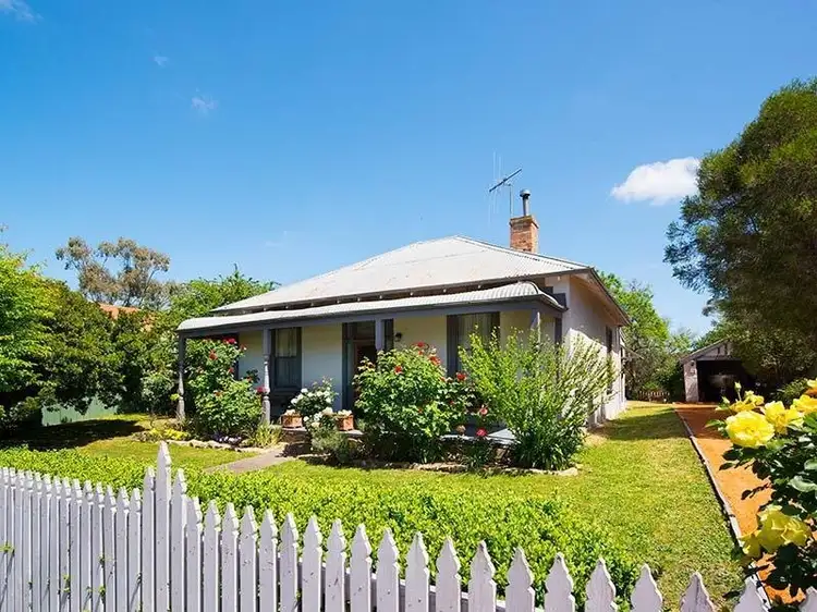 19 View Street, Castlemaine VIC 3450