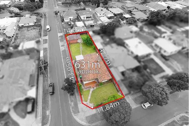 33 Shand Road, Reservoir VIC 3073