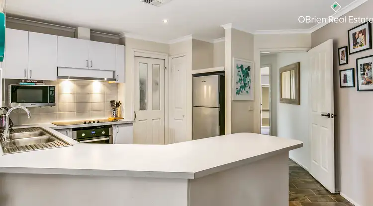 Fifth view of Homely house listing, 15 Calwell Court, Skye VIC 3977