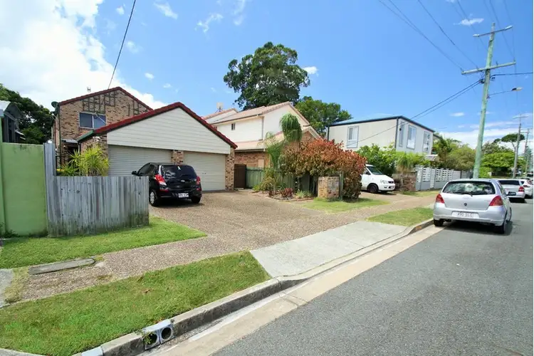 Seventh view of Homely semi-detached listing, 1/27 Twenty Fourth Avenue, Palm Beach QLD 4221