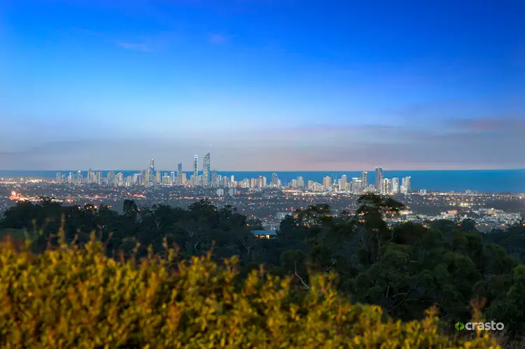 64 Brackenfield Court, Bonogin QLD 4213