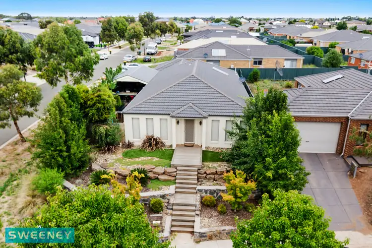 28 Lookout Way, Tarneit VIC 3029