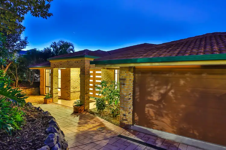1 Matisse Place, Mackenzie QLD 4156