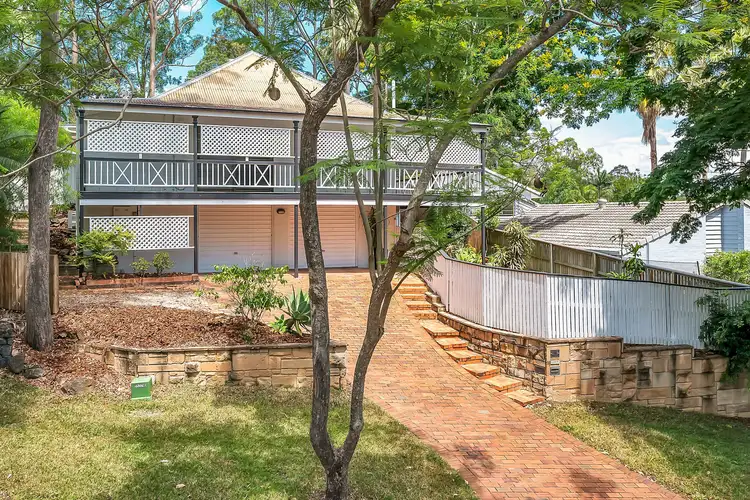 9 Narnoo Street, Chapel Hill QLD 4069