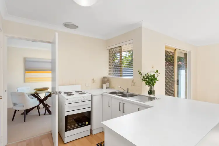 Seventh view of Homely semi-detached listing, 4A Cambey Way, Brentwood WA 6153
