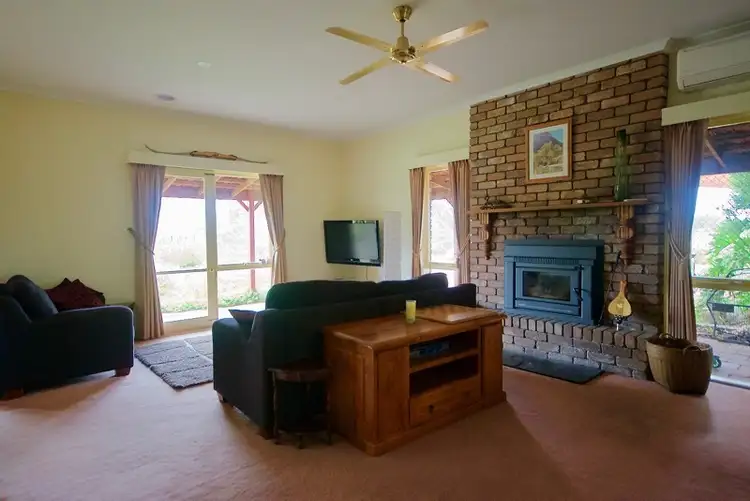 Seventh view of Homely house listing, 10 Gleneagles Court, Bacchus Marsh VIC 3340