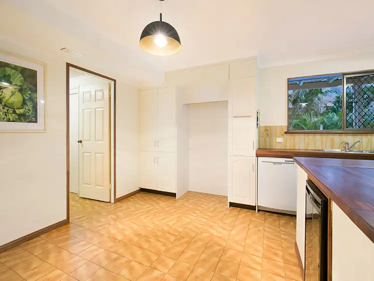 Fifth view of Homely house listing, 9 Brigantine Place, Sunnybank Hills QLD 4109