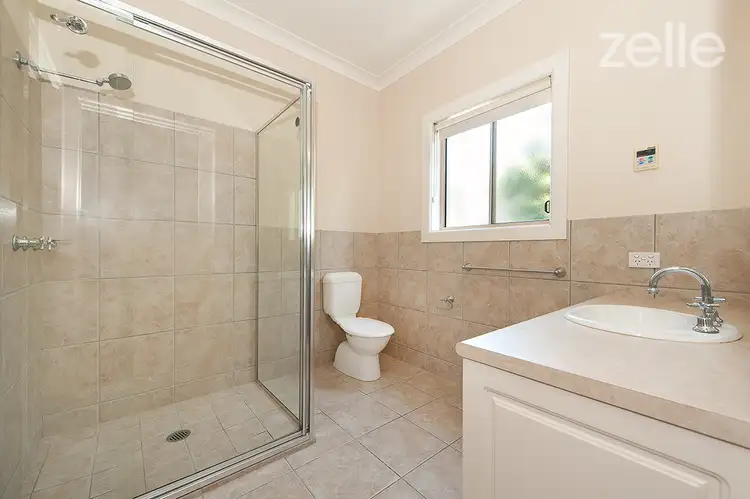 Sixth view of Homely house listing, 5 Willoughby Avenue, West Wodonga VIC 3690