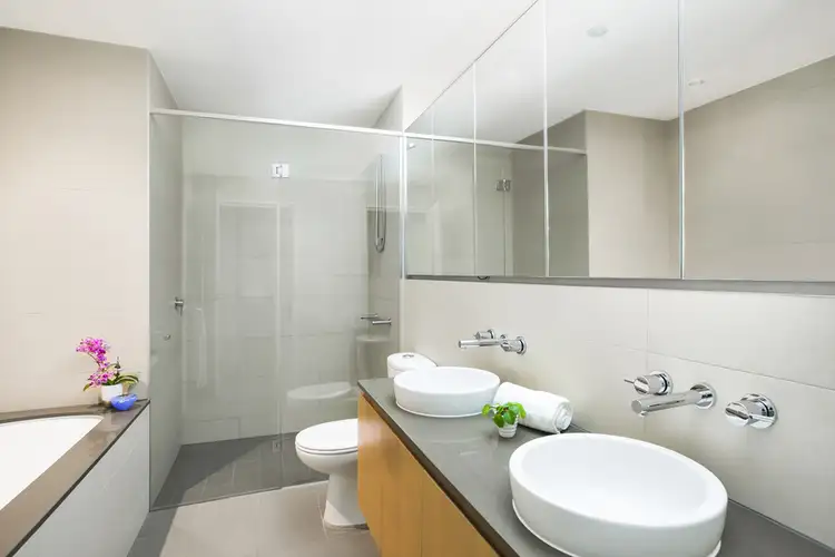 Fourth view of Homely apartment listing, 2/15 Bowman Street, Pyrmont NSW 2009