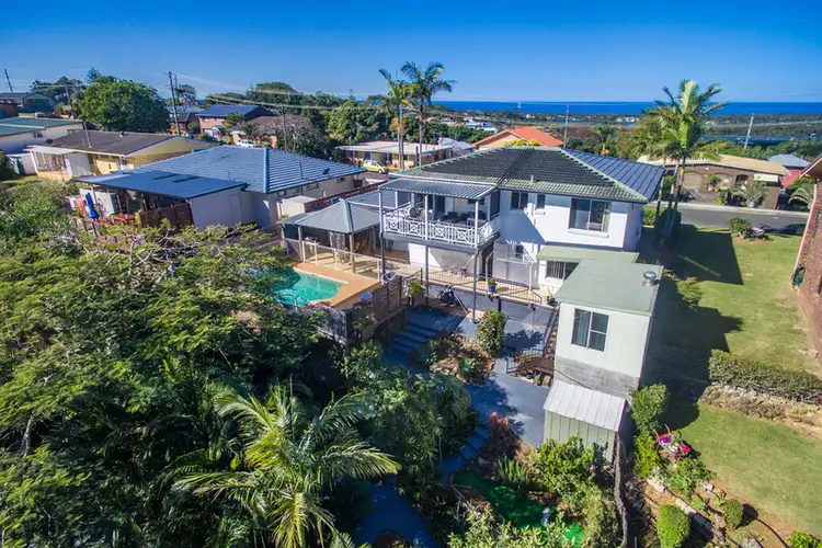 63 Pioneer Parade, Banora Point NSW 2486