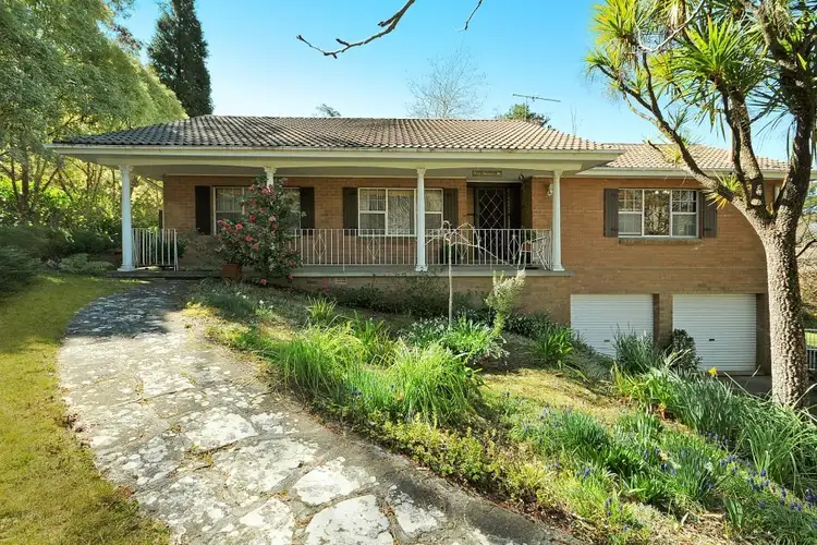 62 Gladstone Road, Leura NSW 2780