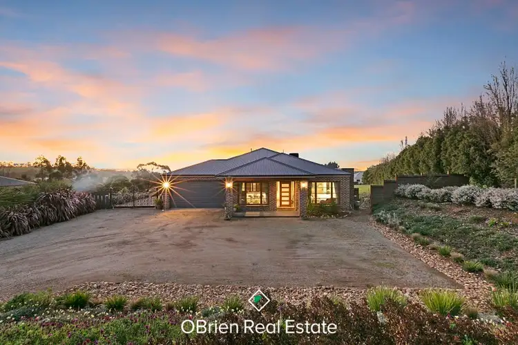 2/976 Princes Way, Drouin VIC 3818