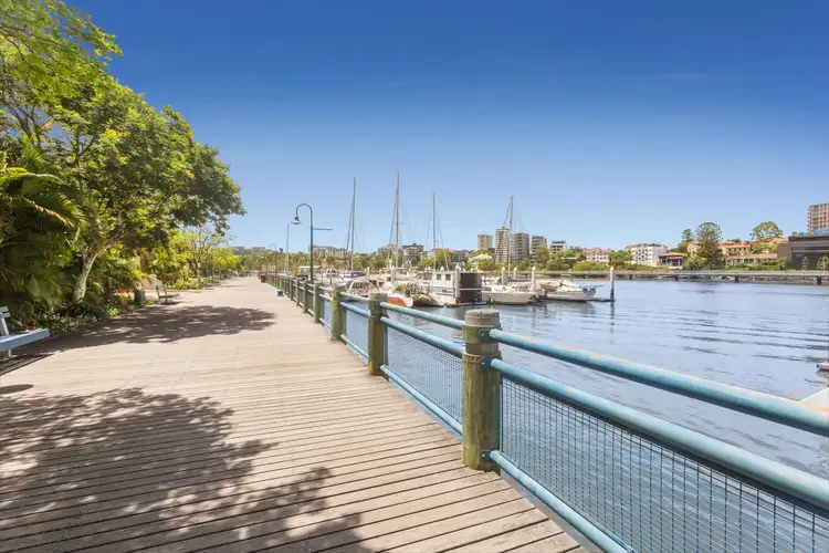 Second view of Homely apartment listing, 5/2 Goodwin Street, Kangaroo Point QLD 4169