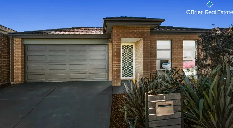 1 Albany Crescent, Pakenham VIC 3810