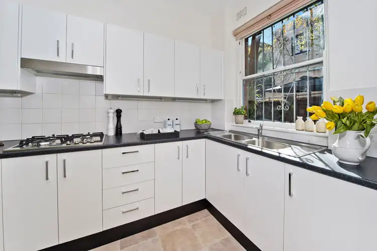 Second view of Homely apartment listing, 3/21 Guilfoyle Avenue, Double Bay NSW 2028
