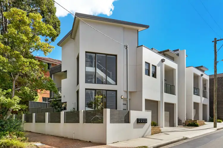 4/11 Burdett Street, Hornsby NSW 2077
