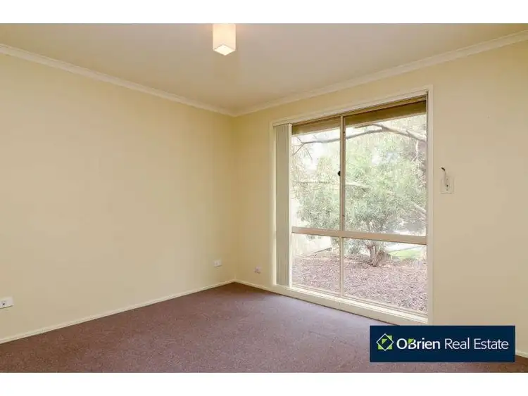 Fifth view of Homely house listing, 8 Festival Terrace, Berwick VIC 3806