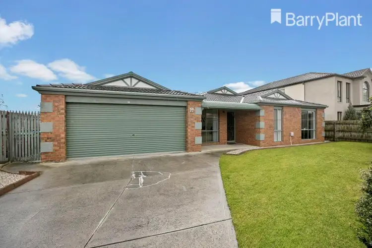10 Pike Close, Narre Warren South VIC 3805