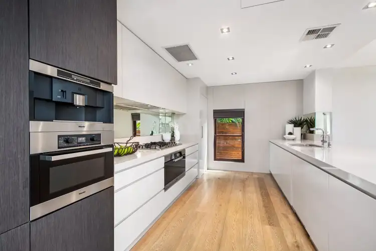 Fifth view of Homely apartment listing, 2/55 Kareela Road, Cremorne Point NSW 2090