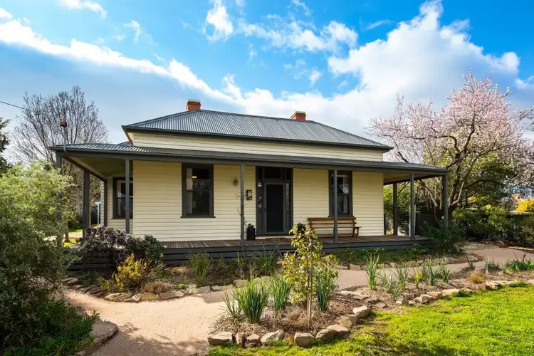 27 Brown Street, Castlemaine VIC 3450